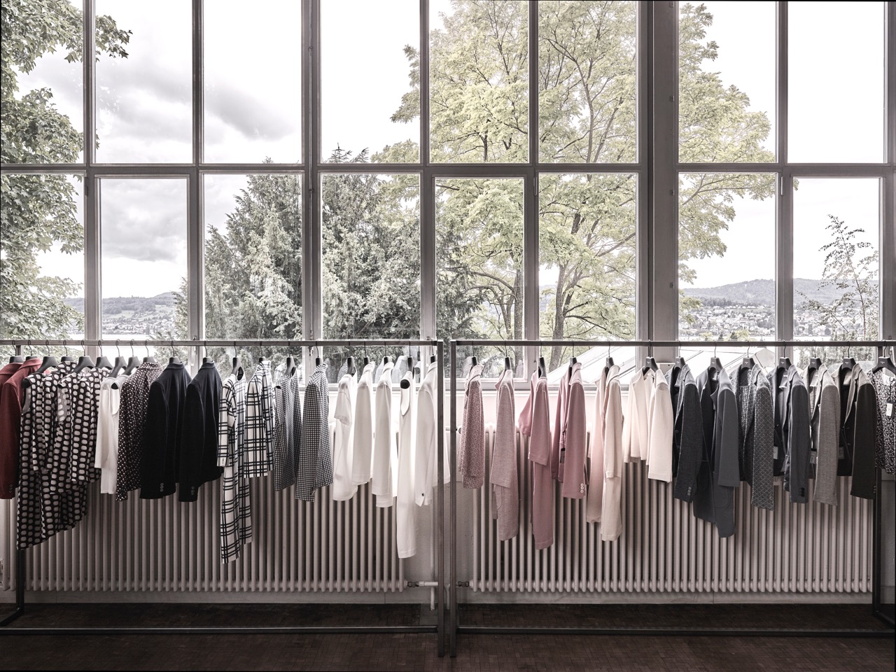Wearhouse showroom image 3